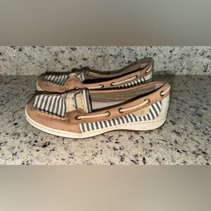 Sperry Women's 9 Tan and Navy Striped Flats